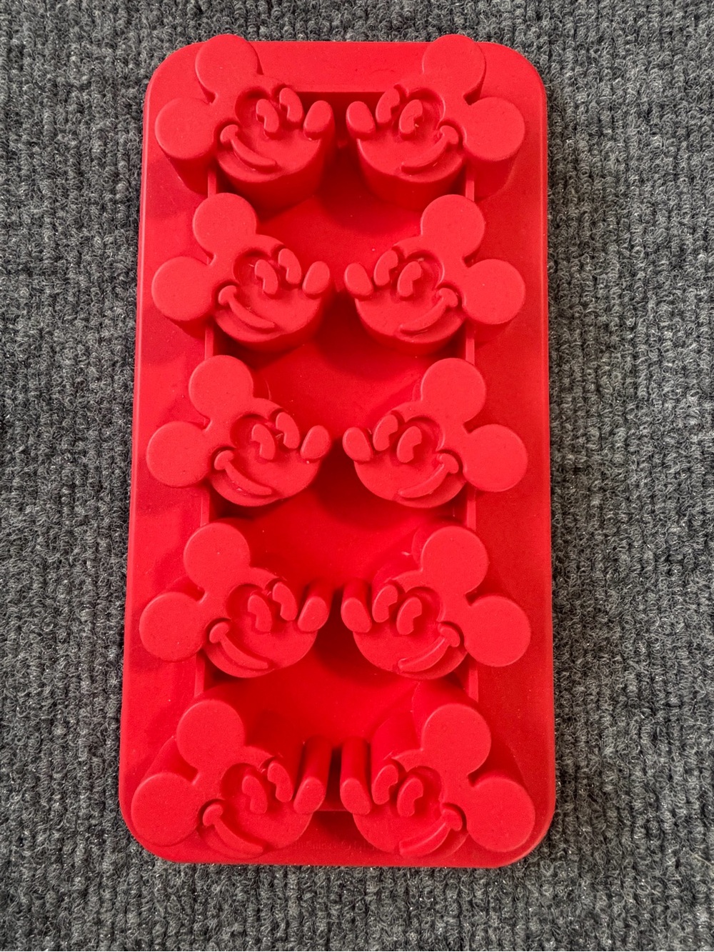 Disney Mickey Mouse Silicone Mold Red 10 Cavity Ice Chocolate Candy Tray